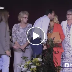 Domingo de las fiestas, entrega premio Huertas y Tradición, actuación y baile (TV Actualidad)